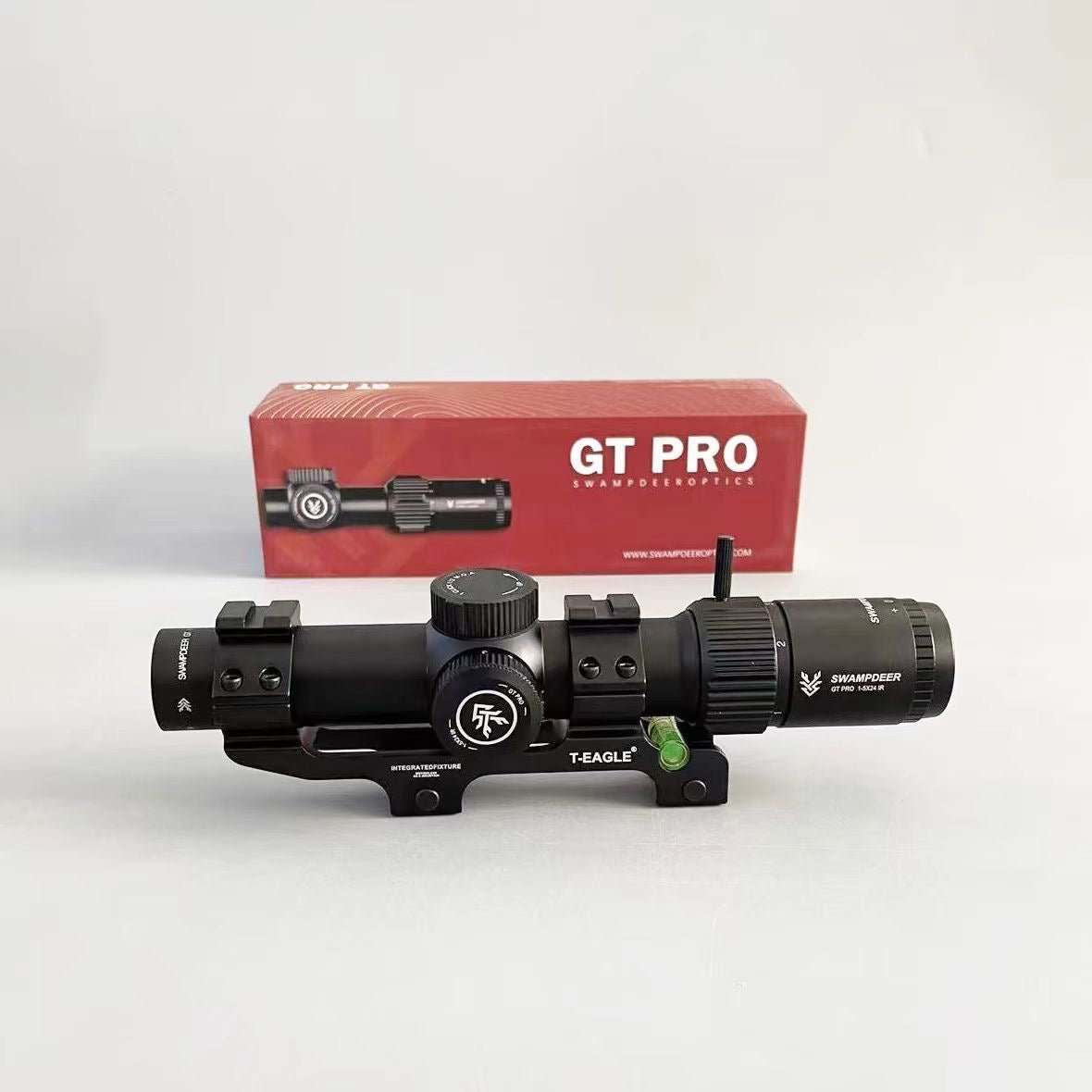 SWAMPDEER GT PRO 1-5x24 Tactical Riflescope with Red Packaging Box Display