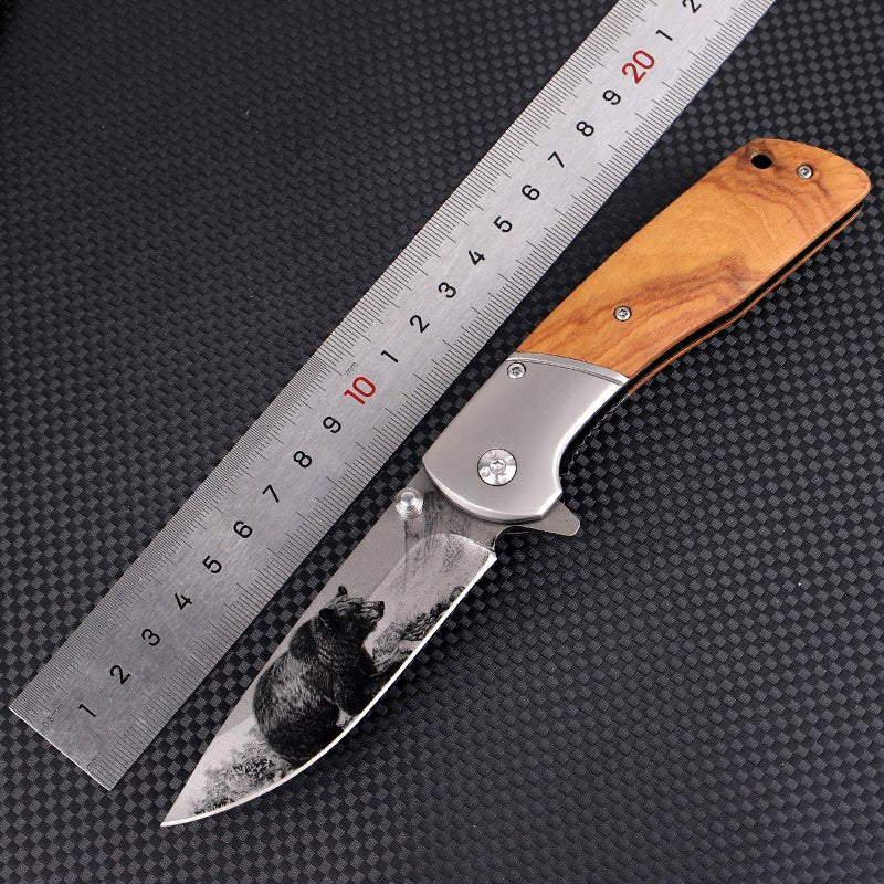 intage Folding Knife with Bear Etching  CL0654